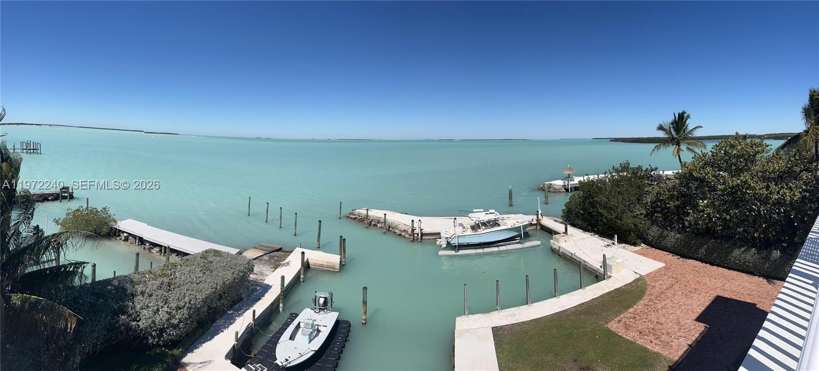 Single Family 6BR 7BA - 20 Avacado St, Islamorada, FL