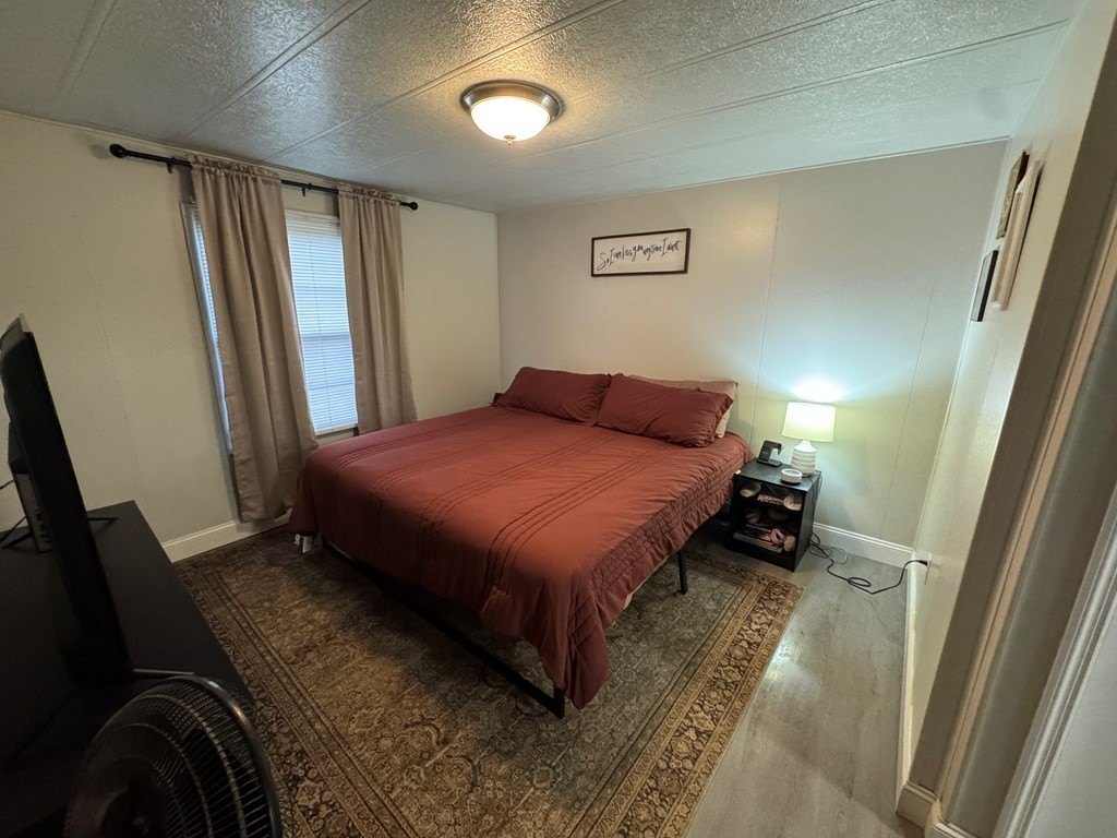 Single Family 3BR 2BA - 9 Stanley Avenue, Prestonsburg, KY