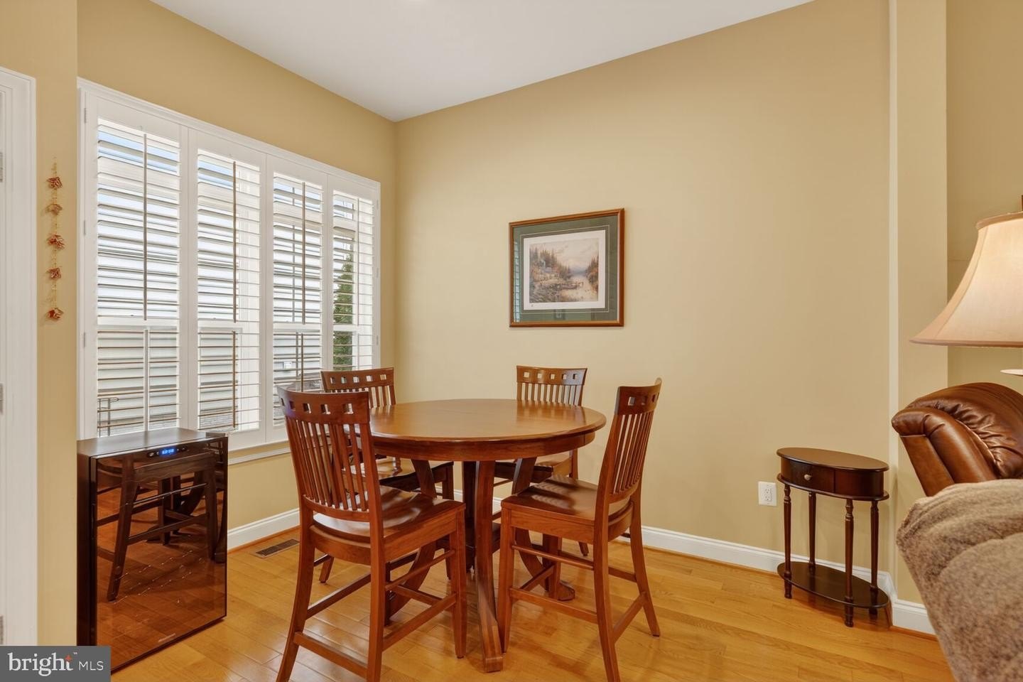 Single Family 4BR 4BA - 6012 MASONDALE RD, ALEXANDRIA, VA