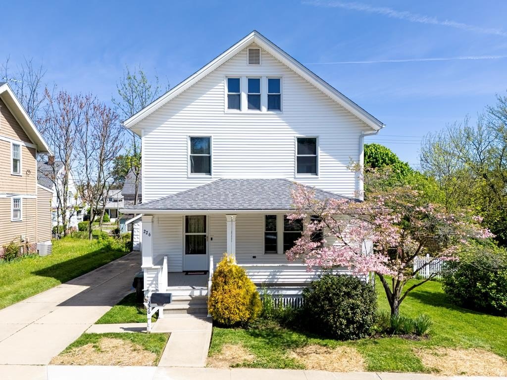 Single Family 3BR 2BA - 226 Ferrell, Ashland, OH