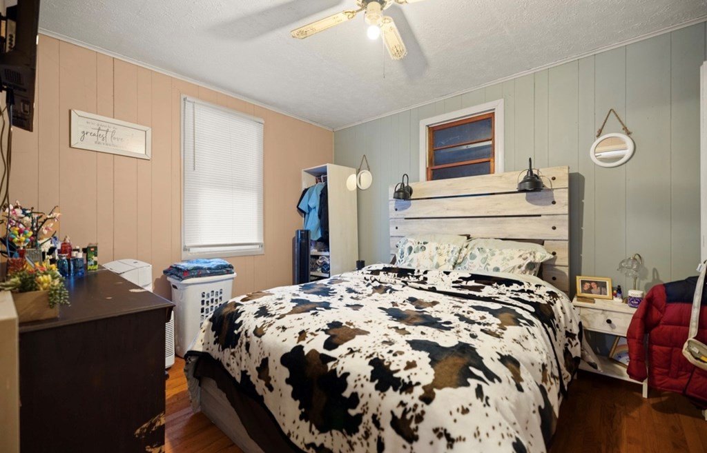 Single Family 3BR 1BA - 244 Emerald Lane, Yeaddiss, KY