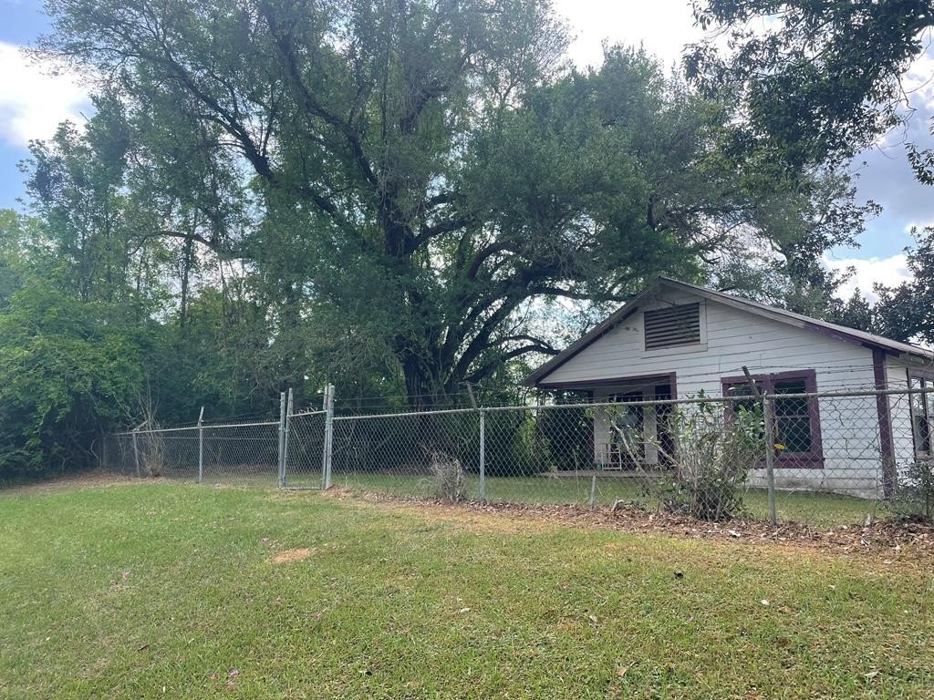 3868 St Hwy 63 E  