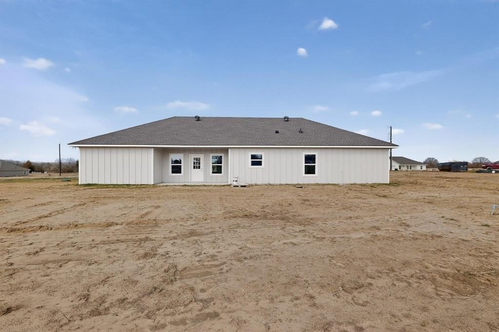 Single Family 3BR 2BA - Lot 1 Buck Branch Estates, Saint Jo, TX