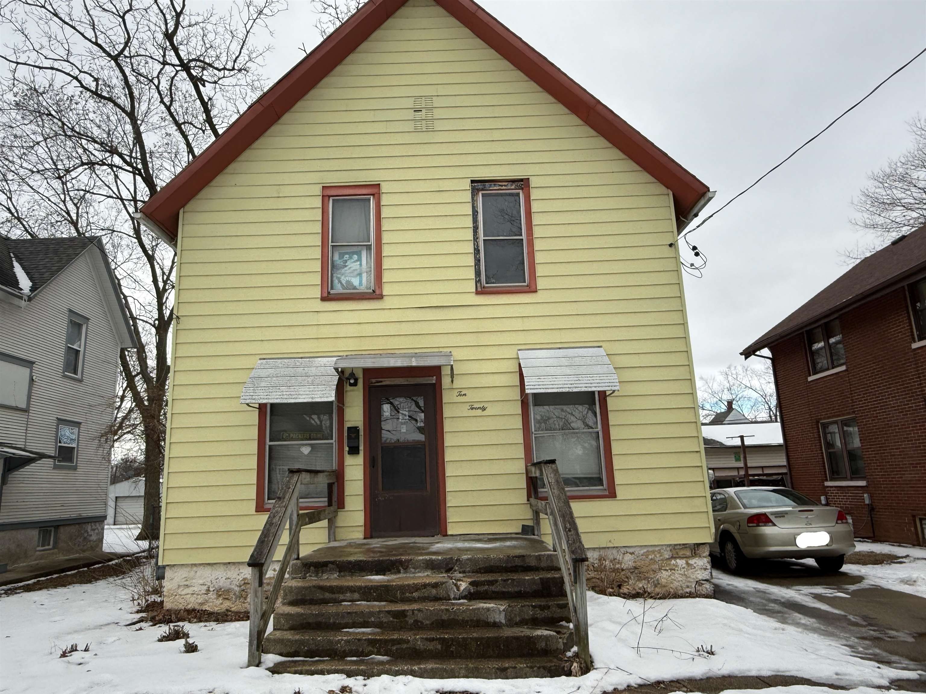 Single Family 3BR 1BA - 1020 Oak Street, Beloit, WI