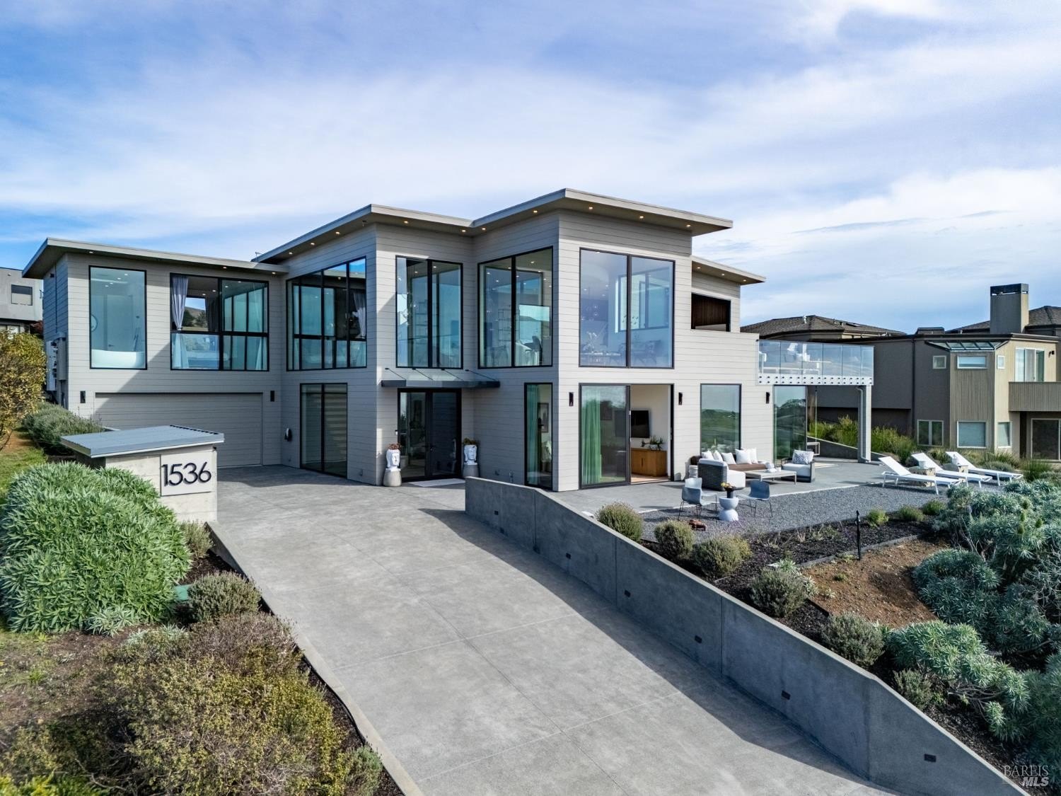 Single Family 4BR 5BA - 1536 Sea Way, Bodega Bay, CA