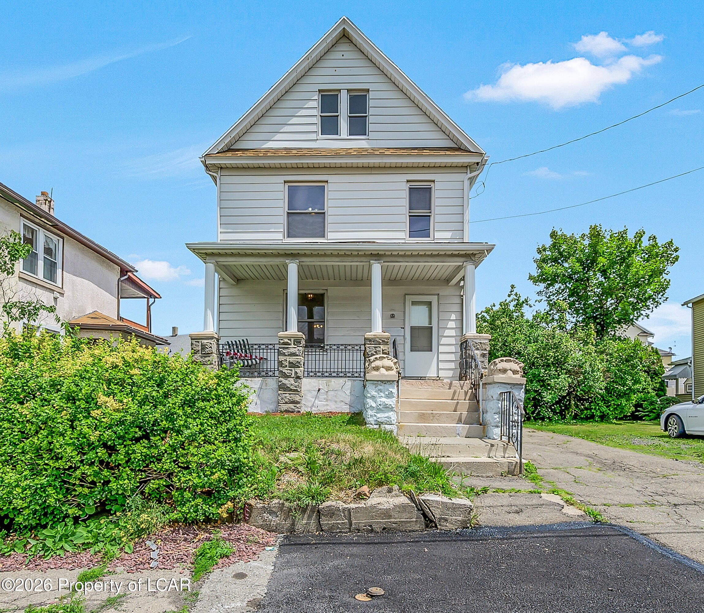 Single Family 3BR 2BA - 715 E Drinker Street, Dunmore, PA