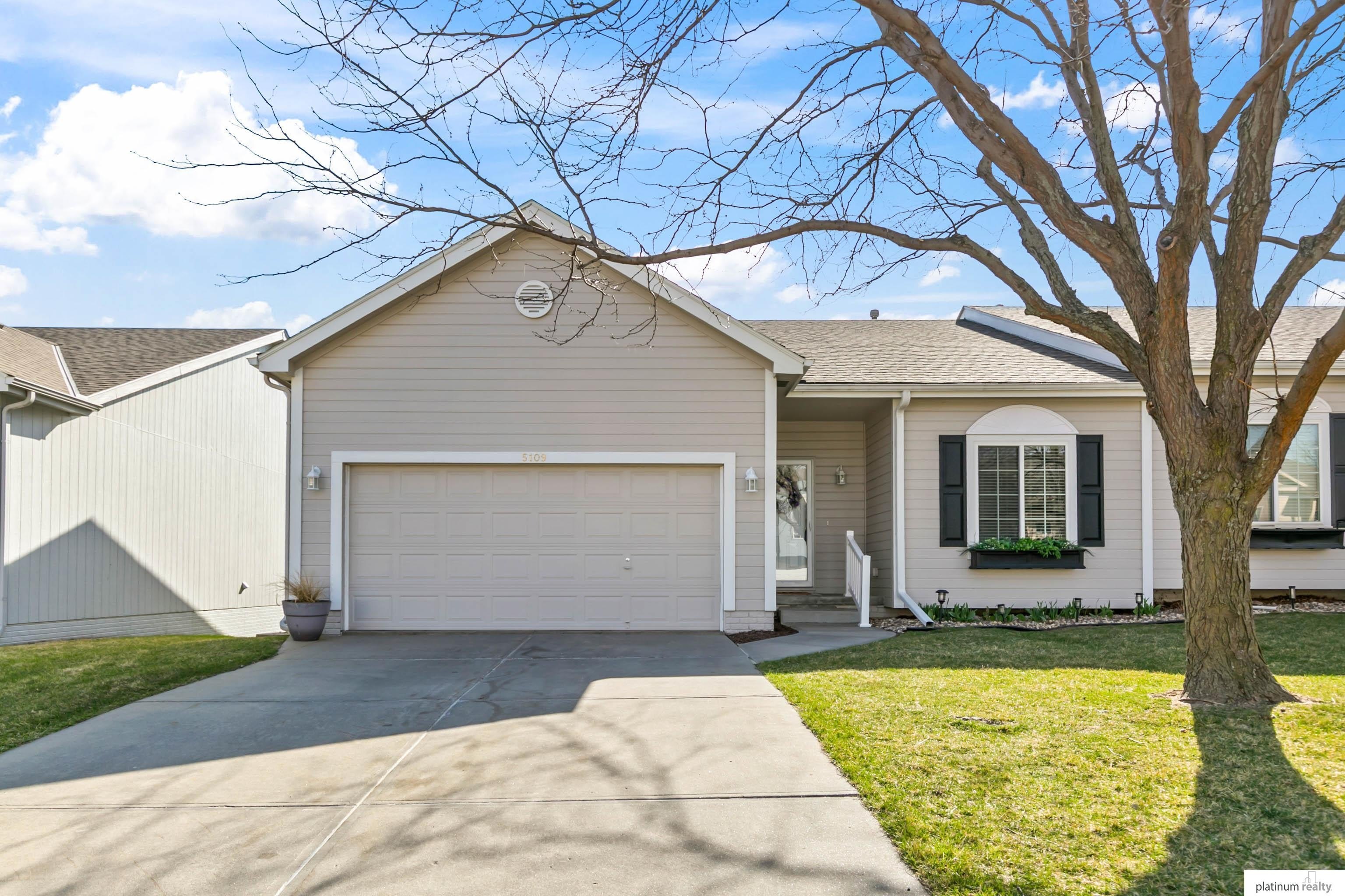 Single Family 3BR 3BA - 5109 N 154 Street, Omaha, NE