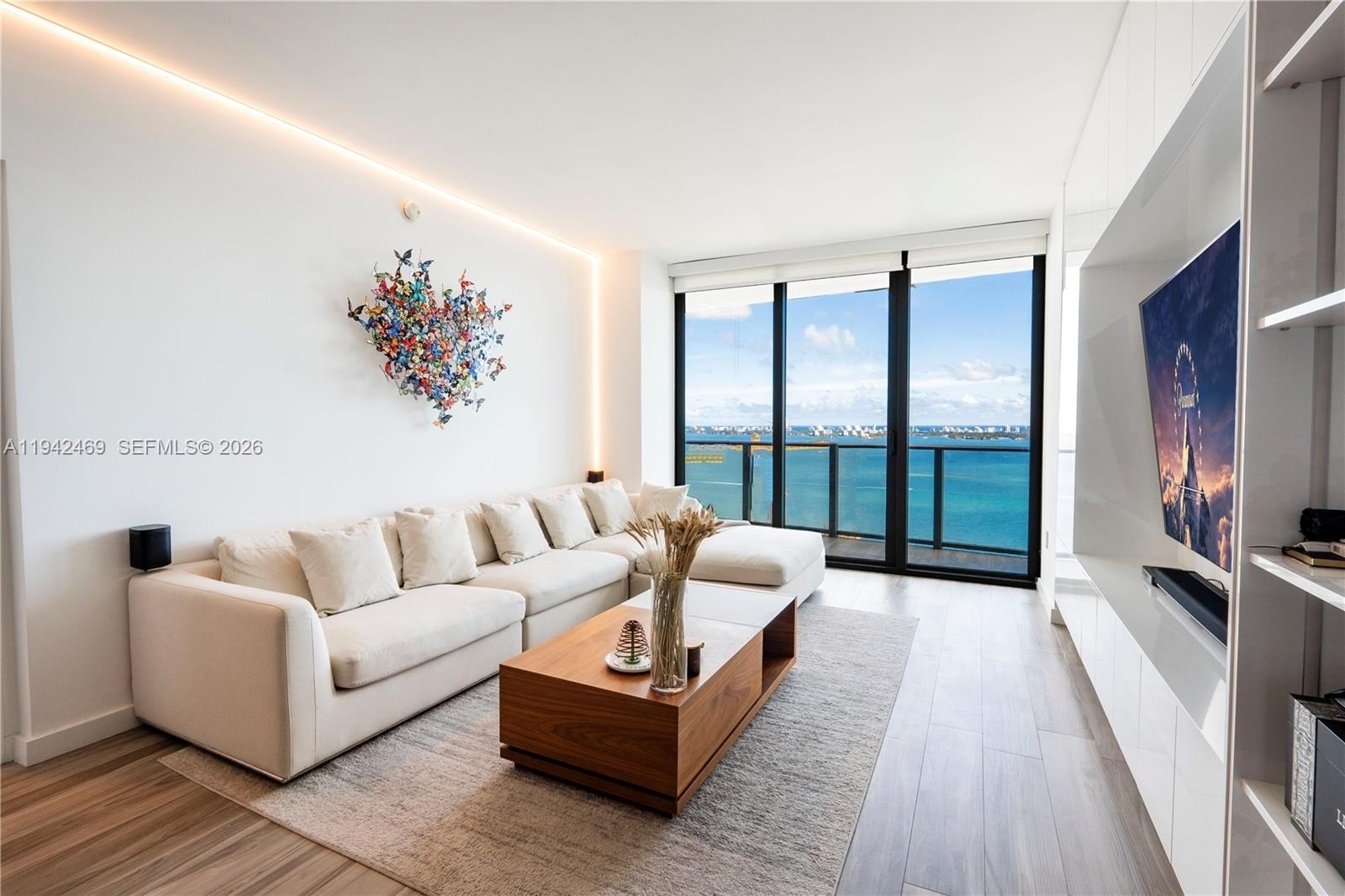 Condo 1BR 2BA - 460 NE 28th St, Miami, FL