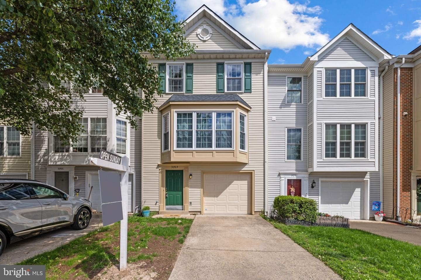 Single Family 3BR 3BA - 9253 JESSICA DR, MANASSAS PARK, VA