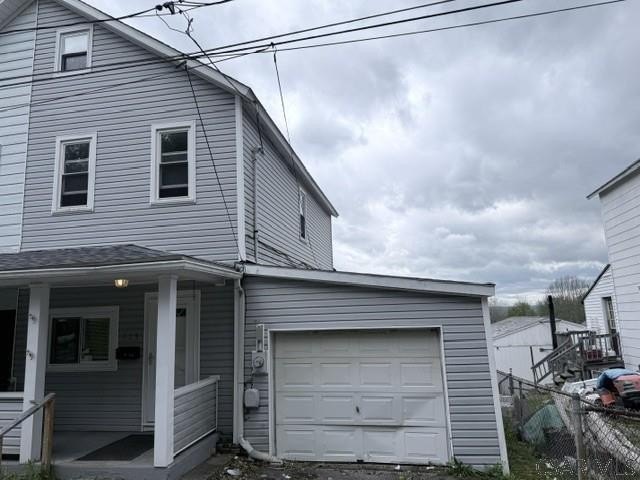 Single Family 3BR 1BA - 729 Third Street, Windber, PA