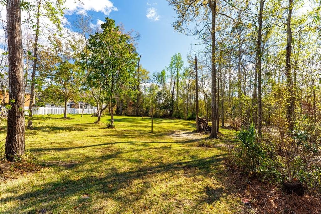 Single Family - 2506 Pebblewood Drive, Valdosta, GA
