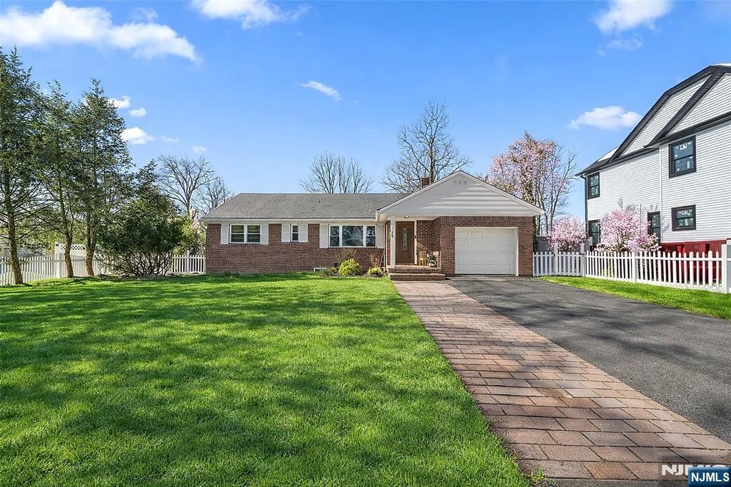 Single Family 3BR 2BA - 219 Farview Avenue, Paramus, NJ