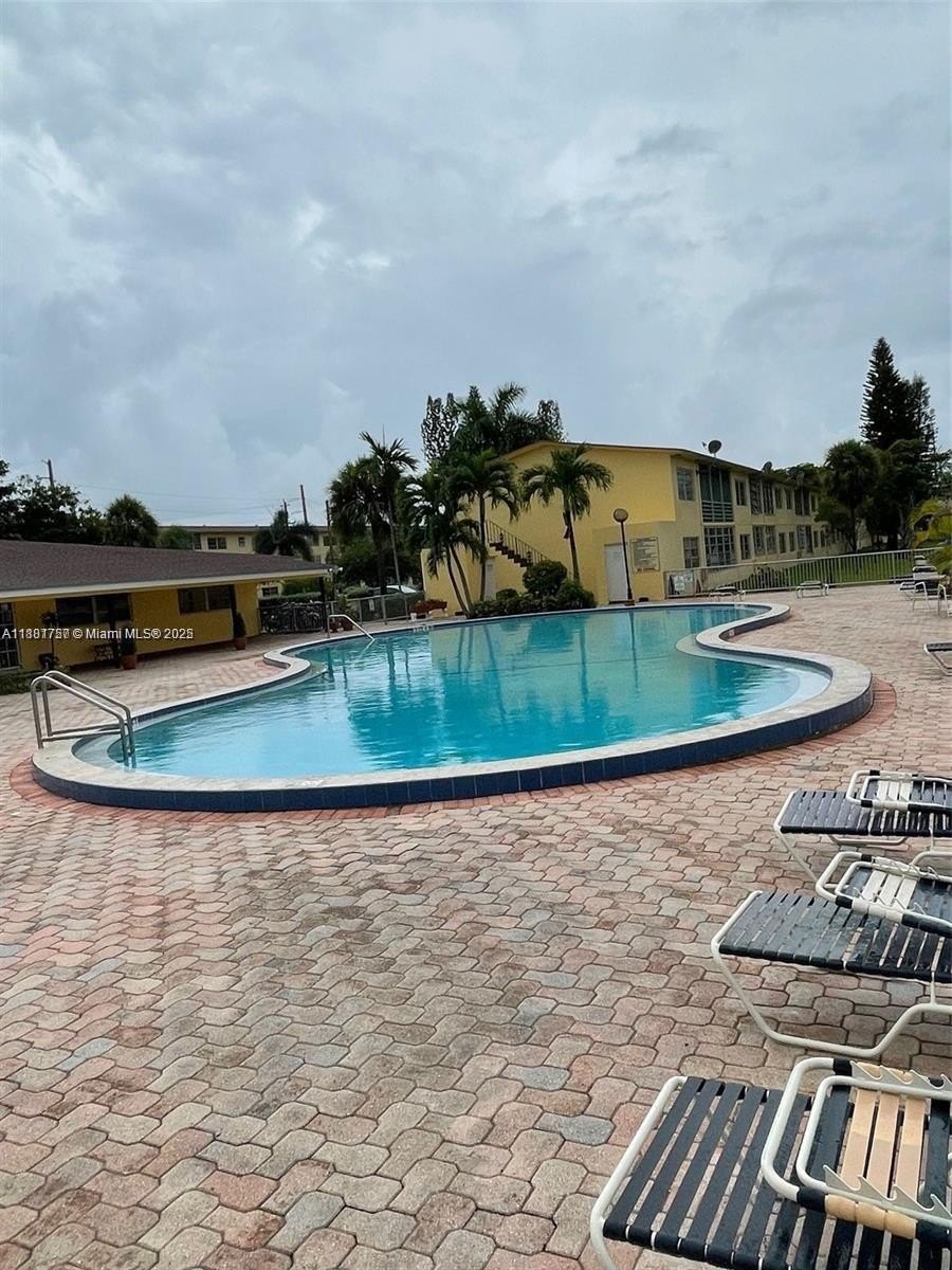 Condo 2BR 2BA - 20201 NE 29th Ct, Aventura, FL