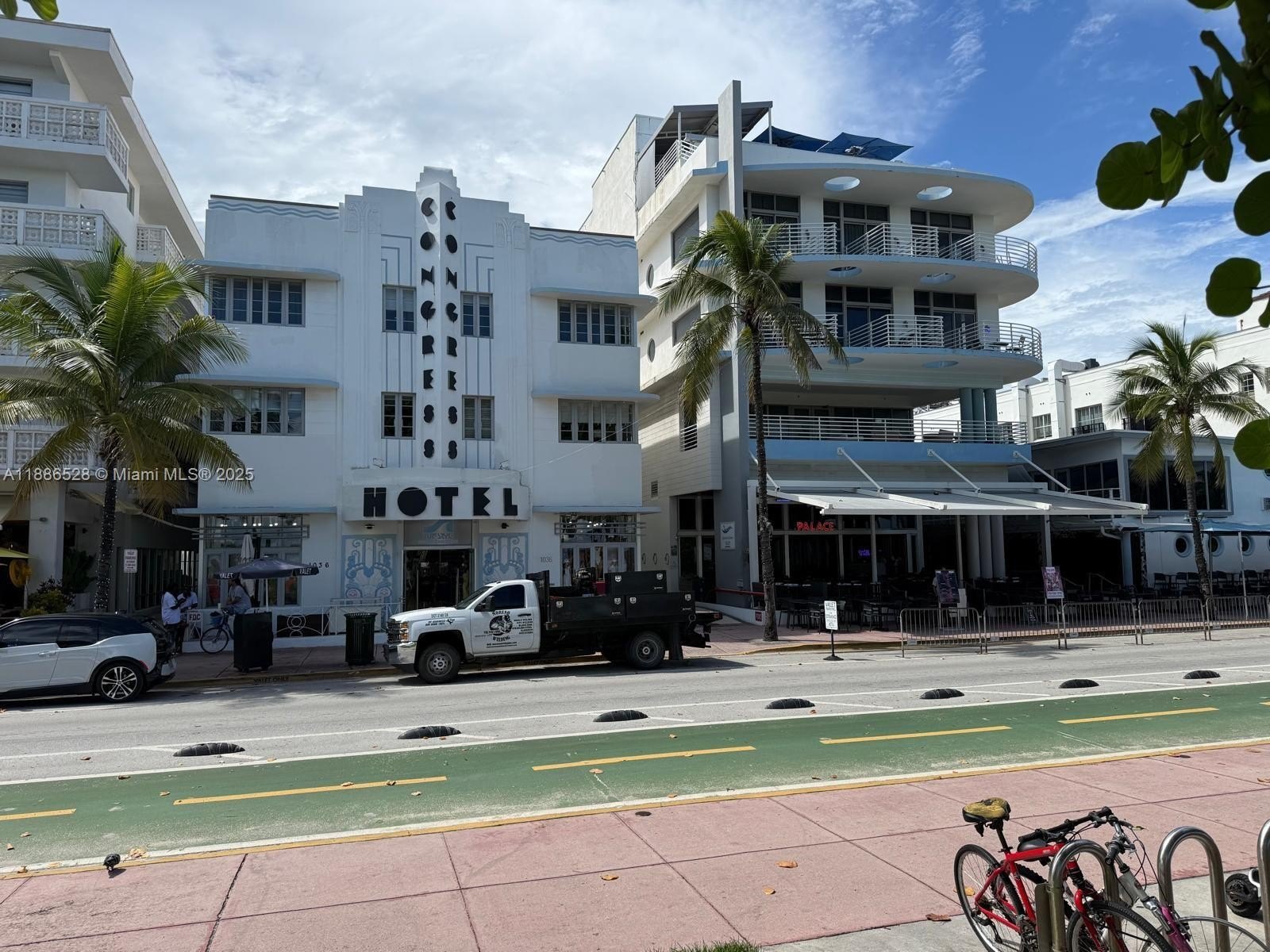 Condo 1BR 1BA - 1036 Ocean Dr, Miami Beach, FL