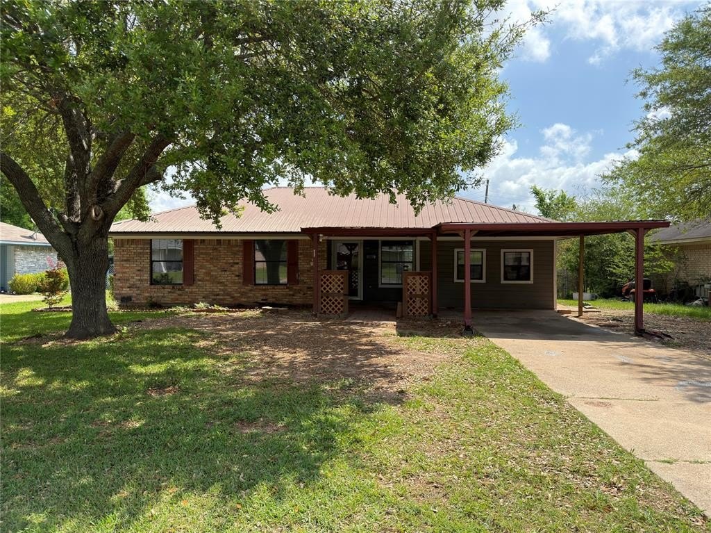 Single Family 4BR 2BA - 10359 Mcelroy Drive, Keithville, LA