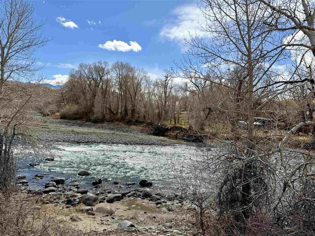 Single Family 3BR 2BA - 1451 Southfork Rd, Cody, WY