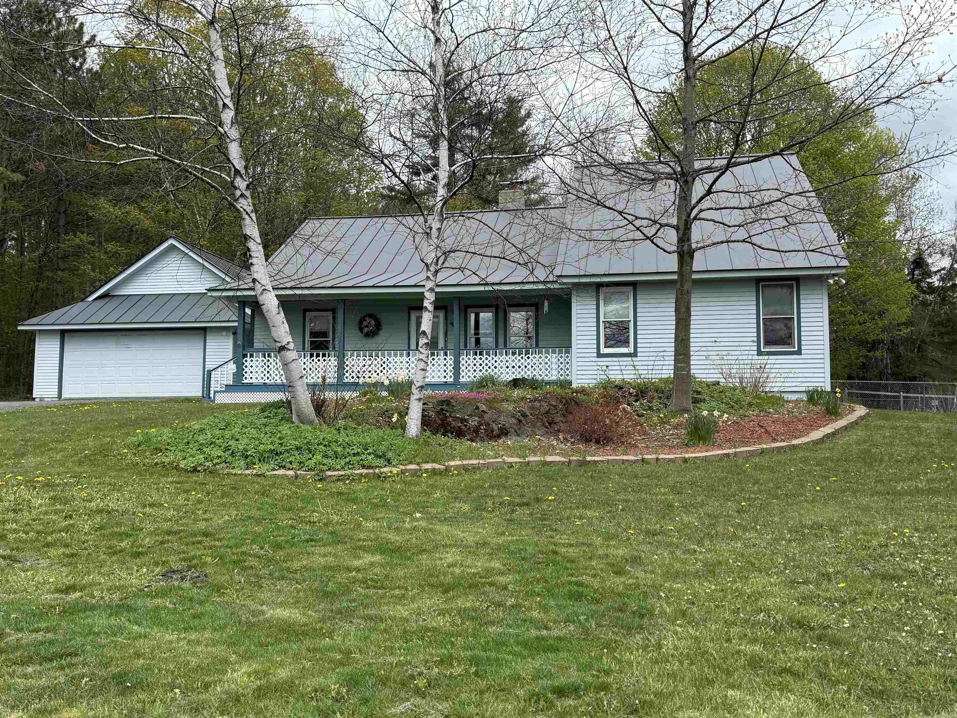 Single Family 4BR 4BA - 3901 VT Route 66, Randolph, VT