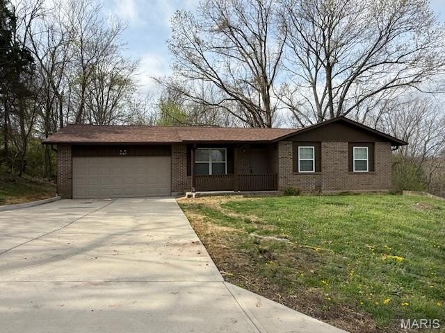 Single Family 3BR 2BA - 4587 Debbie Lane, House Springs, MO