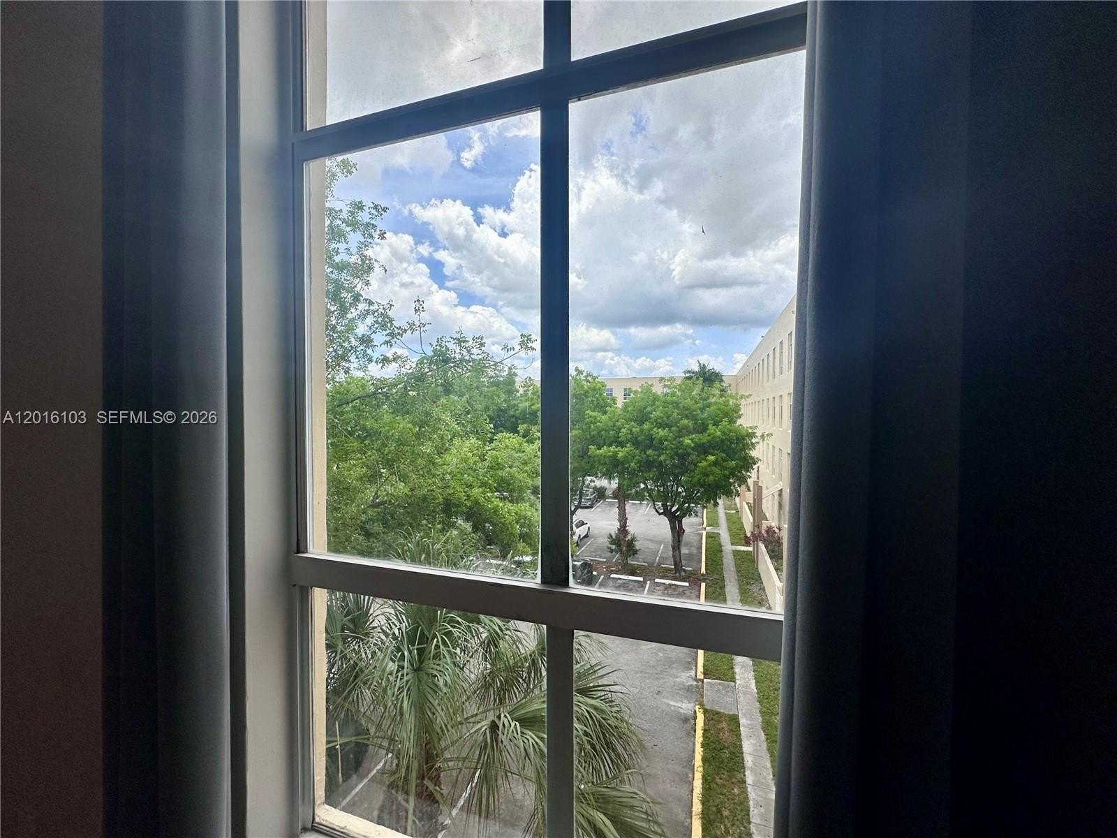 Condo 2BR 2BA - 7400 W 20th Ave, Hialeah, FL