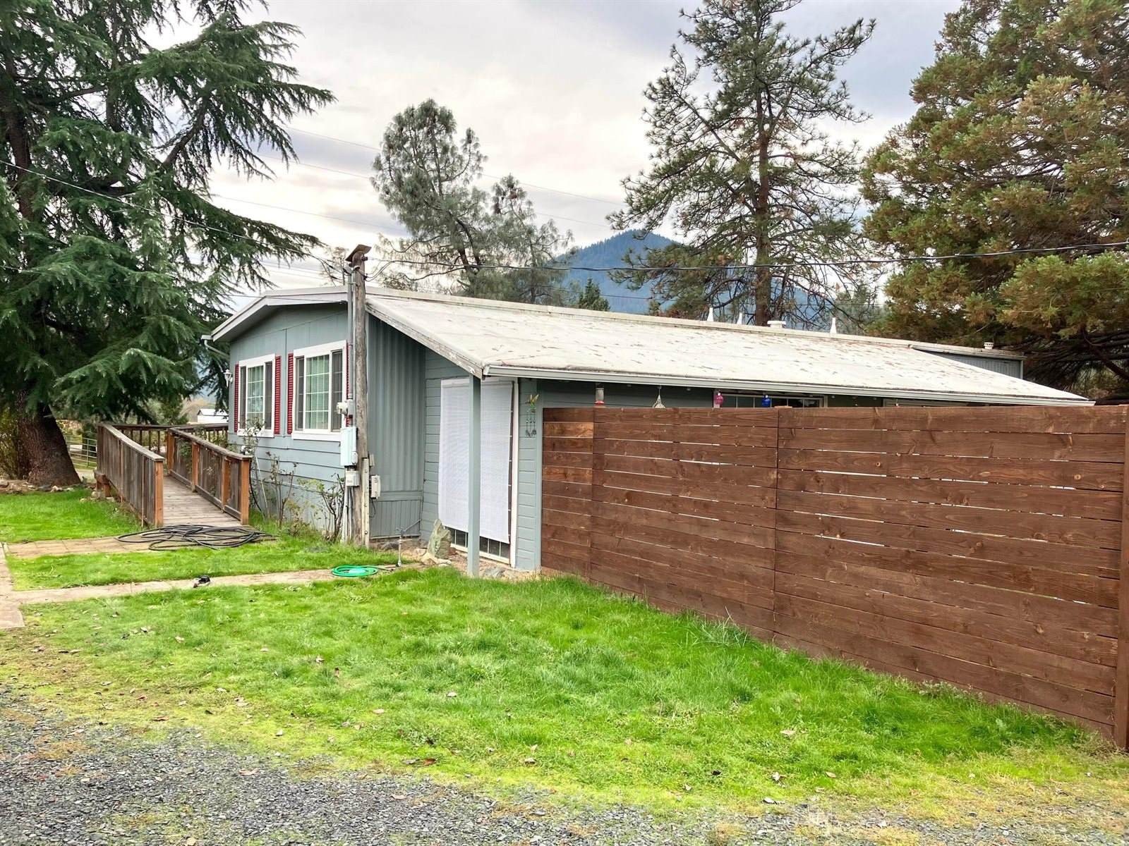 Manufactured Housing 2BR 2BA - 8720 Highway 238, Jacksonville, OR