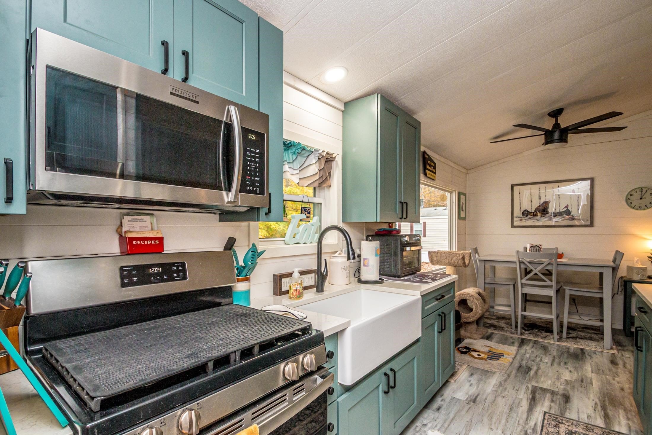 Single Family 3BR 2BA - 357 Lamplighters Park, Conway, NH