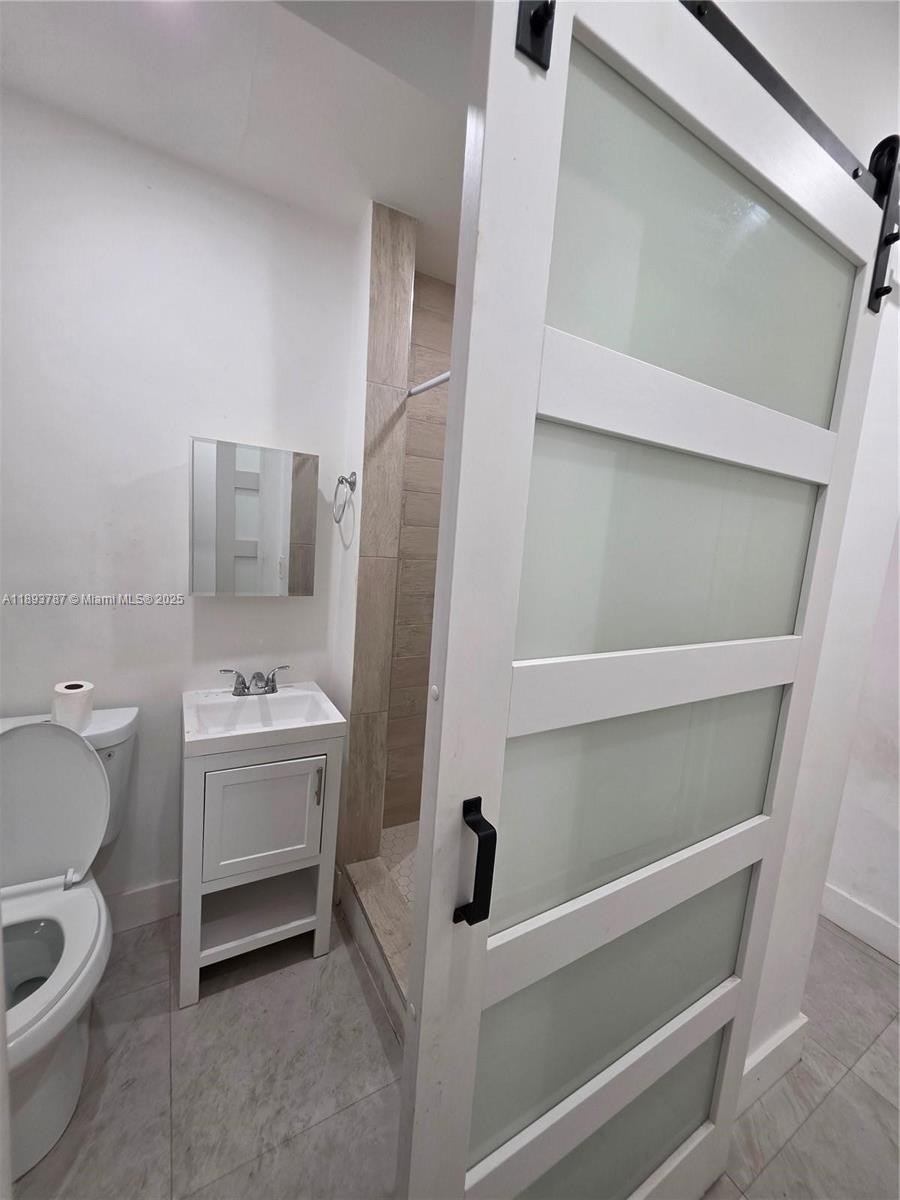 Duplex 6BR 4BA - 1102 NW 103rd Street, Miami, FL