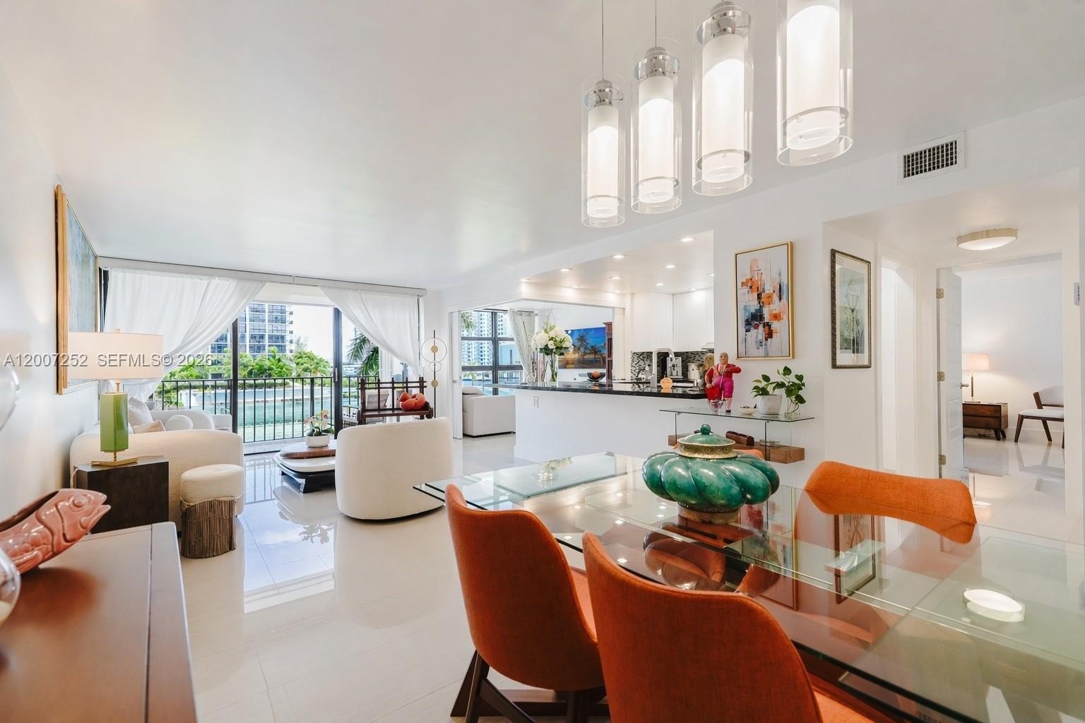 Condo 2BR 2BA - 400 Leslie Dr, Hallandale Beach, FL