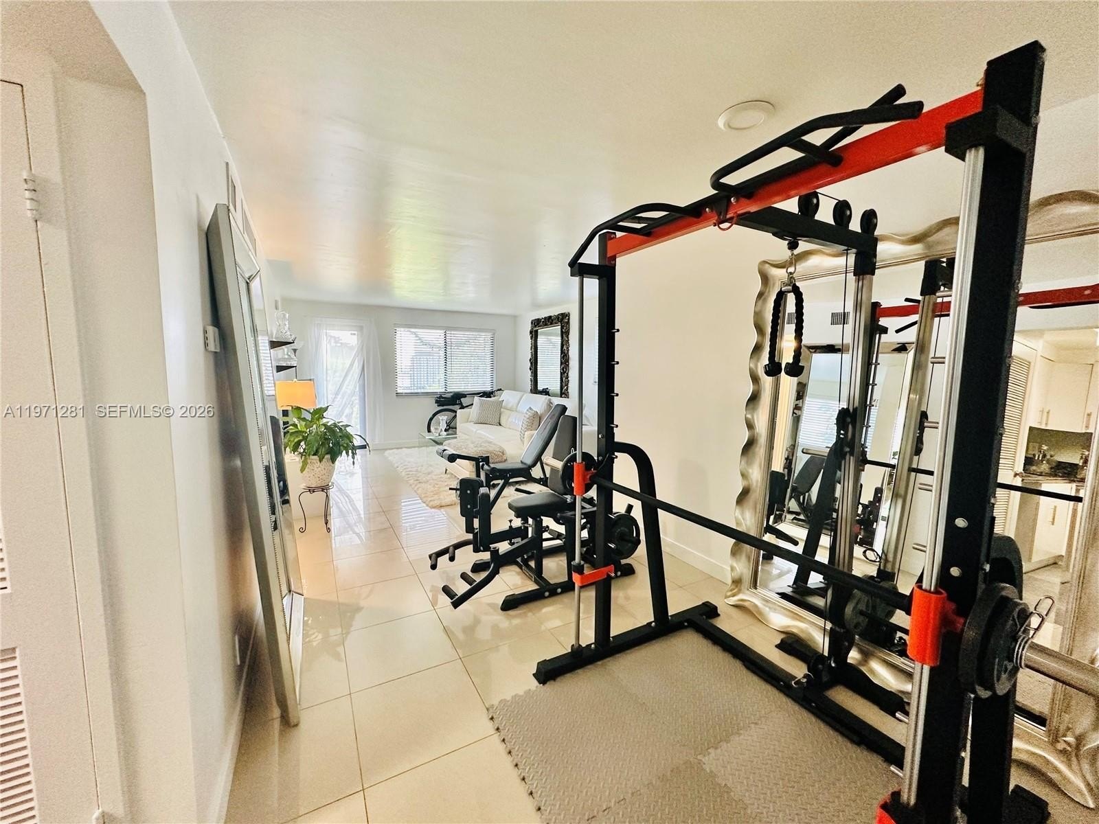 Condo 1BR 1BA - 301 Golden Isles Dr, Hallandale Beach, FL