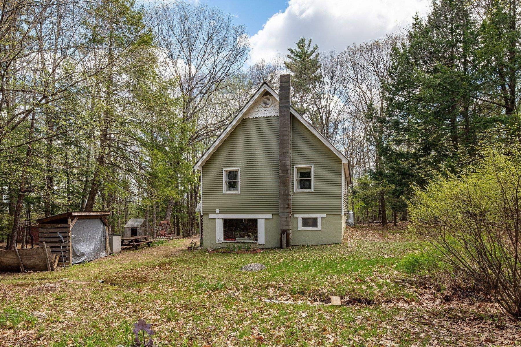 Single Family 3BR 1BA - 25 Brewster Hill Road, Tamworth, NH