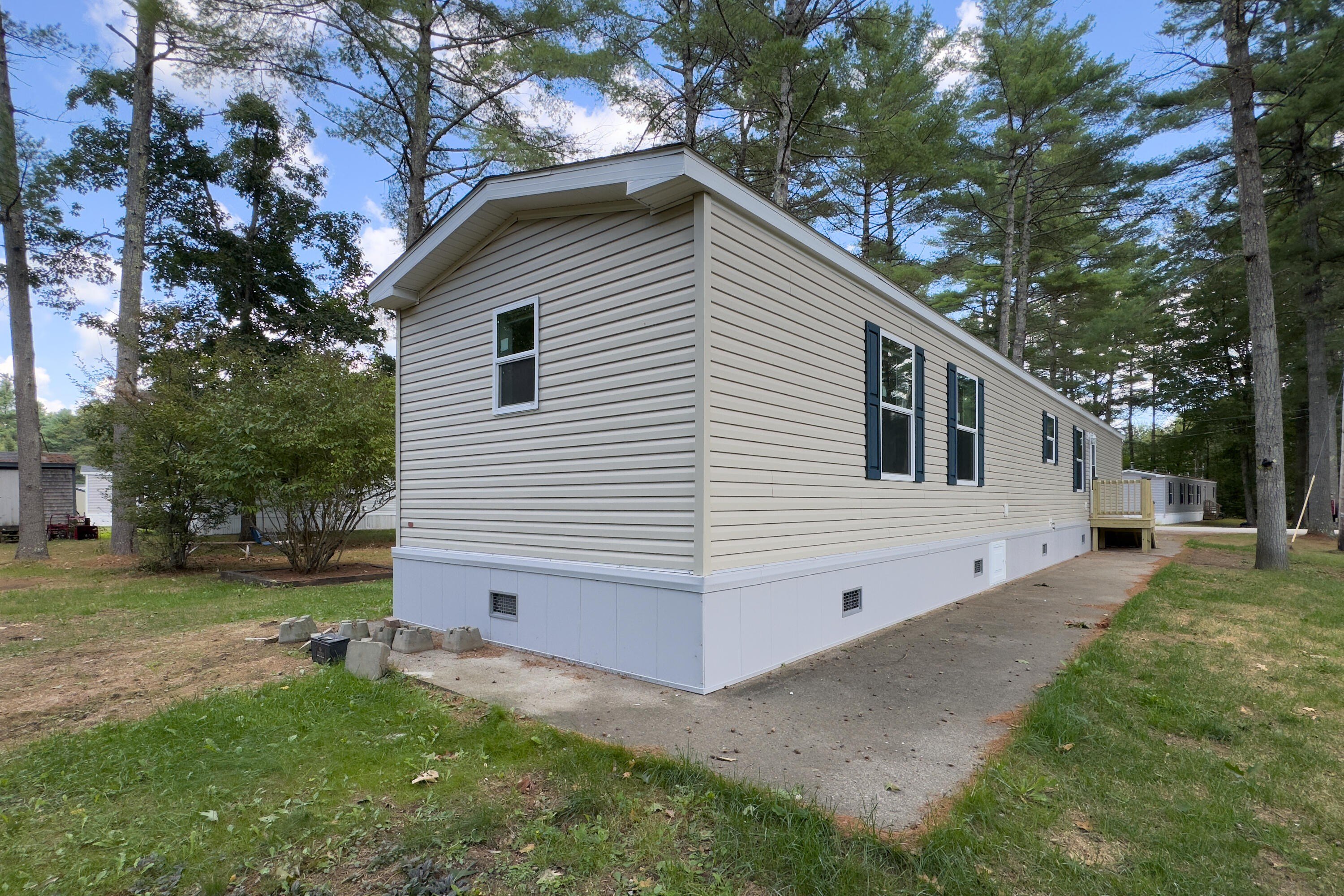 Single Family 2BR 2BA - 5 Lucus Drive, Montville, ME
