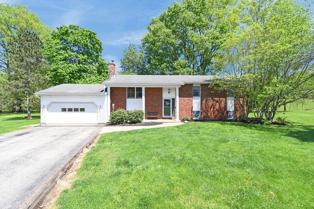 Single Family 3BR 3BA - 422 Willow Circle, Plymouth, OH