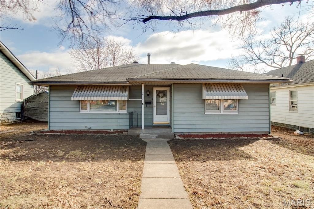 Single Family 2BR 1BA - 3413 Milton Drive, Alton, IL