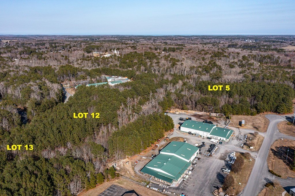 Single Family - Lot 13 DMV Drive, Kilmarnock, VA