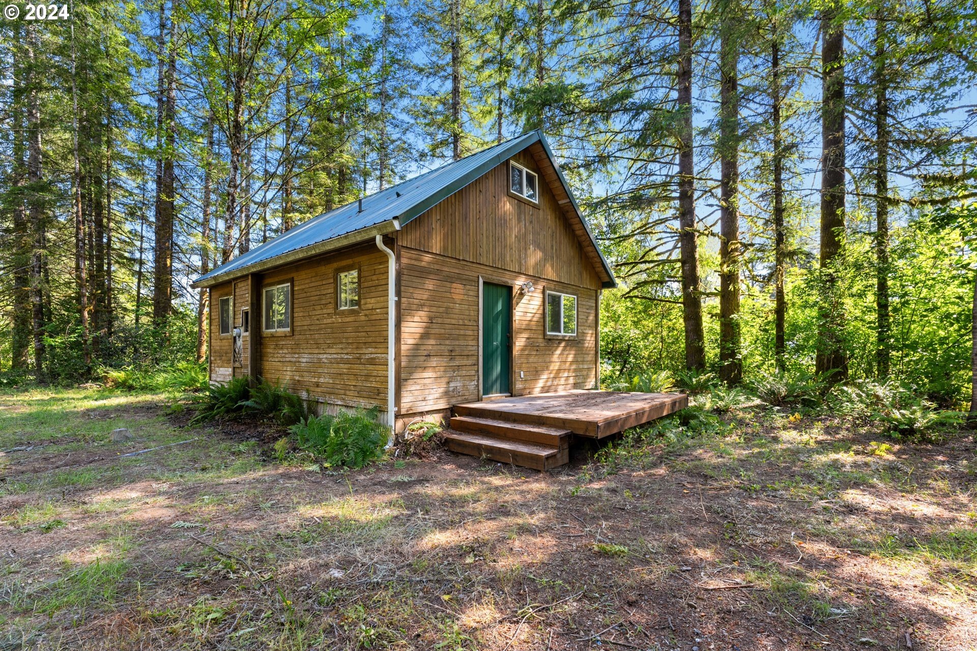 Single Family 3BR 1BA - 14644 LEWIS RIVER Rd, Ariel, WA