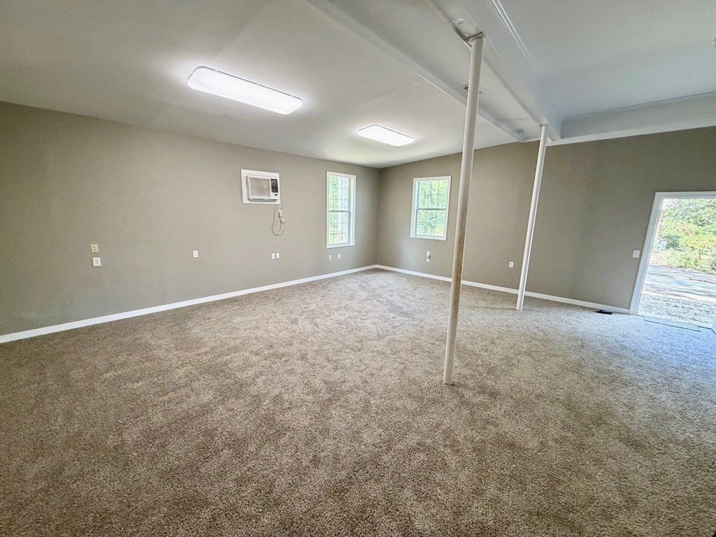 Single Family 4BR 3BA - 1935 Denton Rd., Dothan, AL
