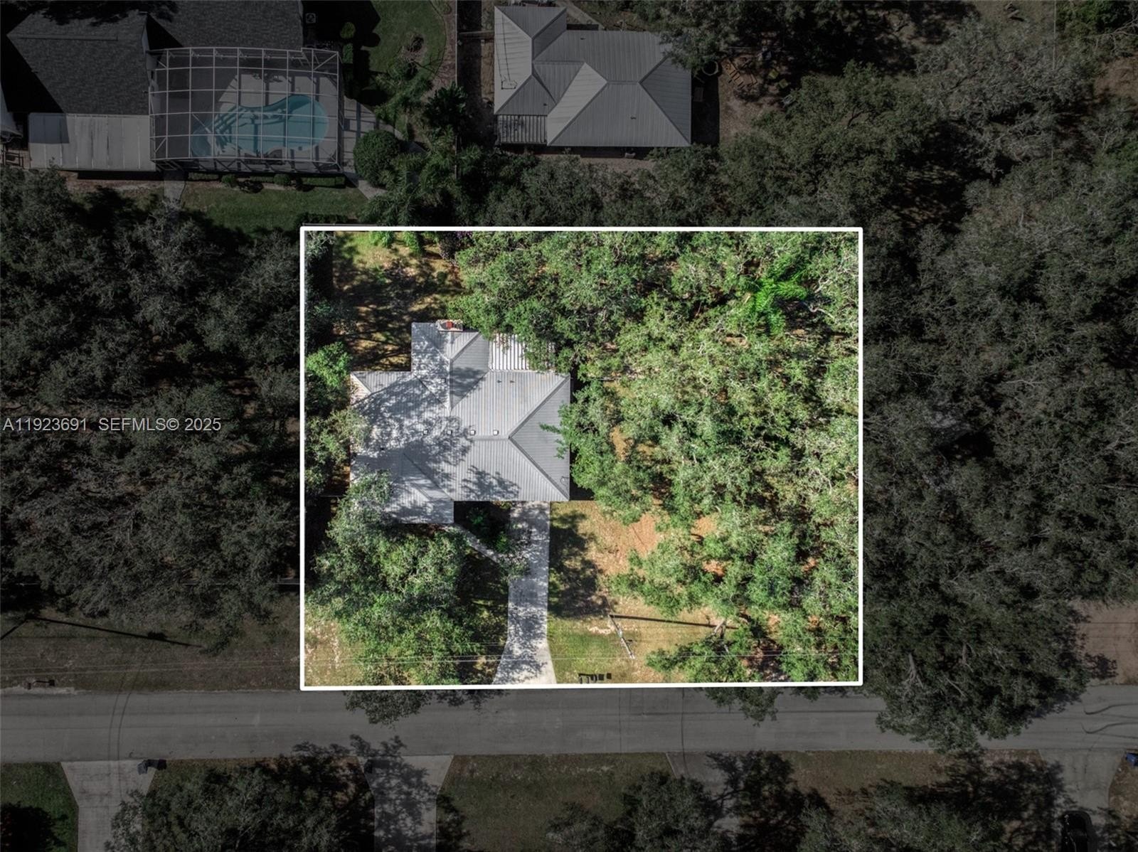 Single Family 2BR 2BA - 1771 N Torrington Road, Avon Park, FL