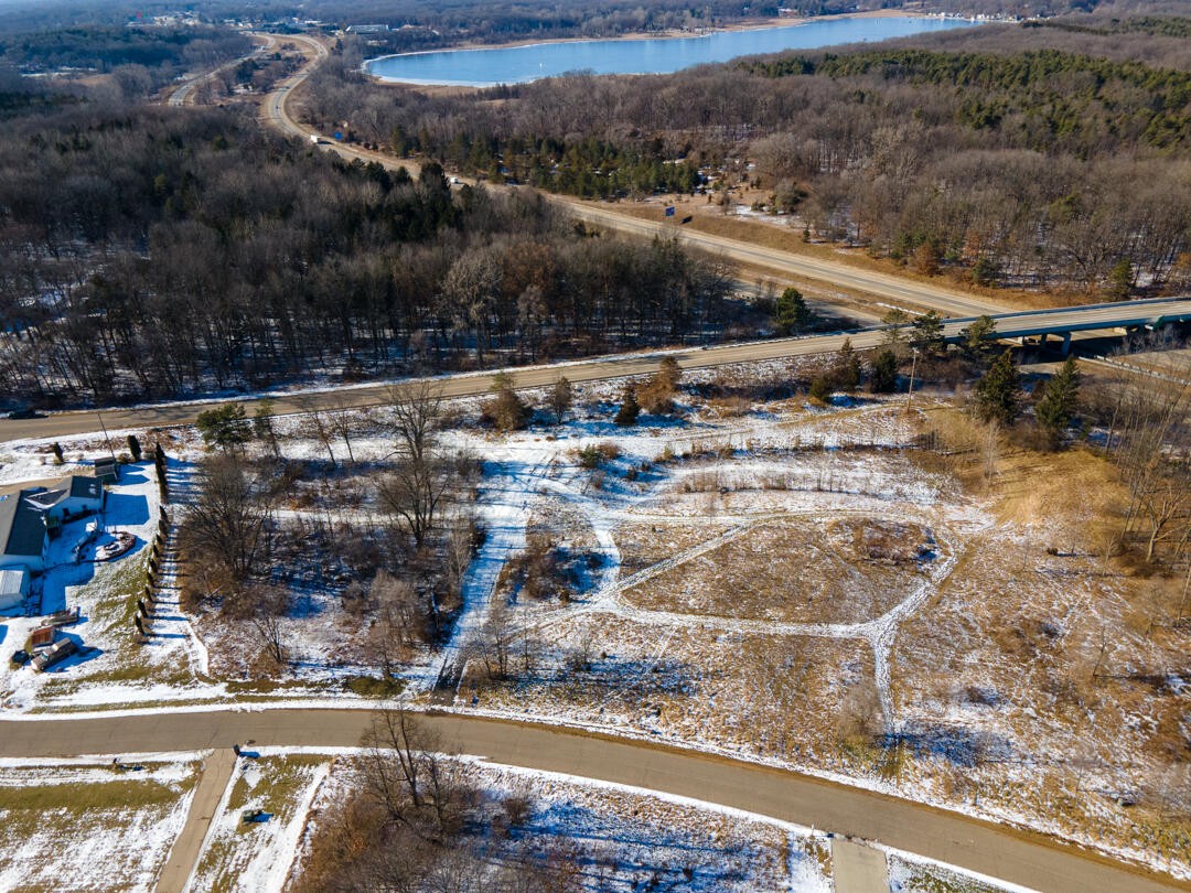 Single Family - Lot 4 Twin Meadows Drive, Jackson, MI