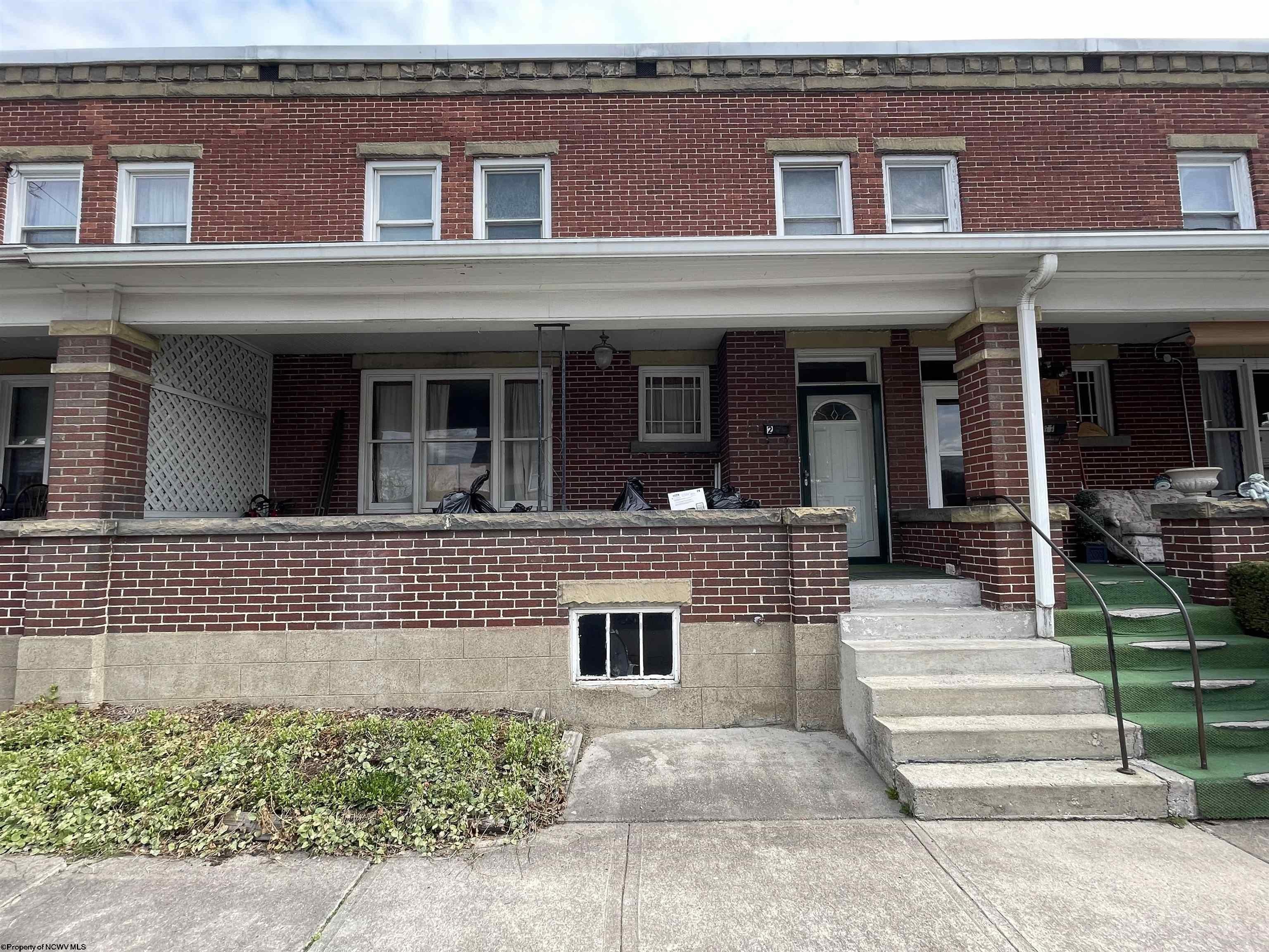 Single Family 3BR 2BA - 15 10th Street, Elkins, WV