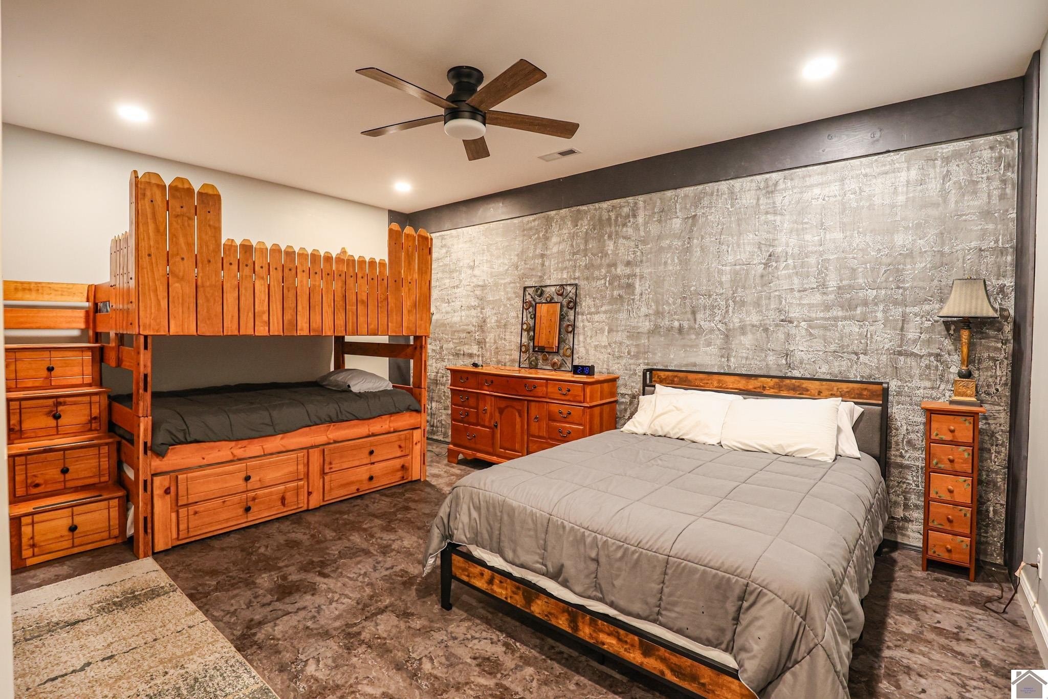 Other 6BR 6BA - 23 Tralee Ct, Benton, KY