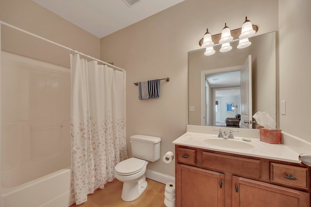 Single Family 4BR 3BA - 105 Marten Court, Waleska, GA