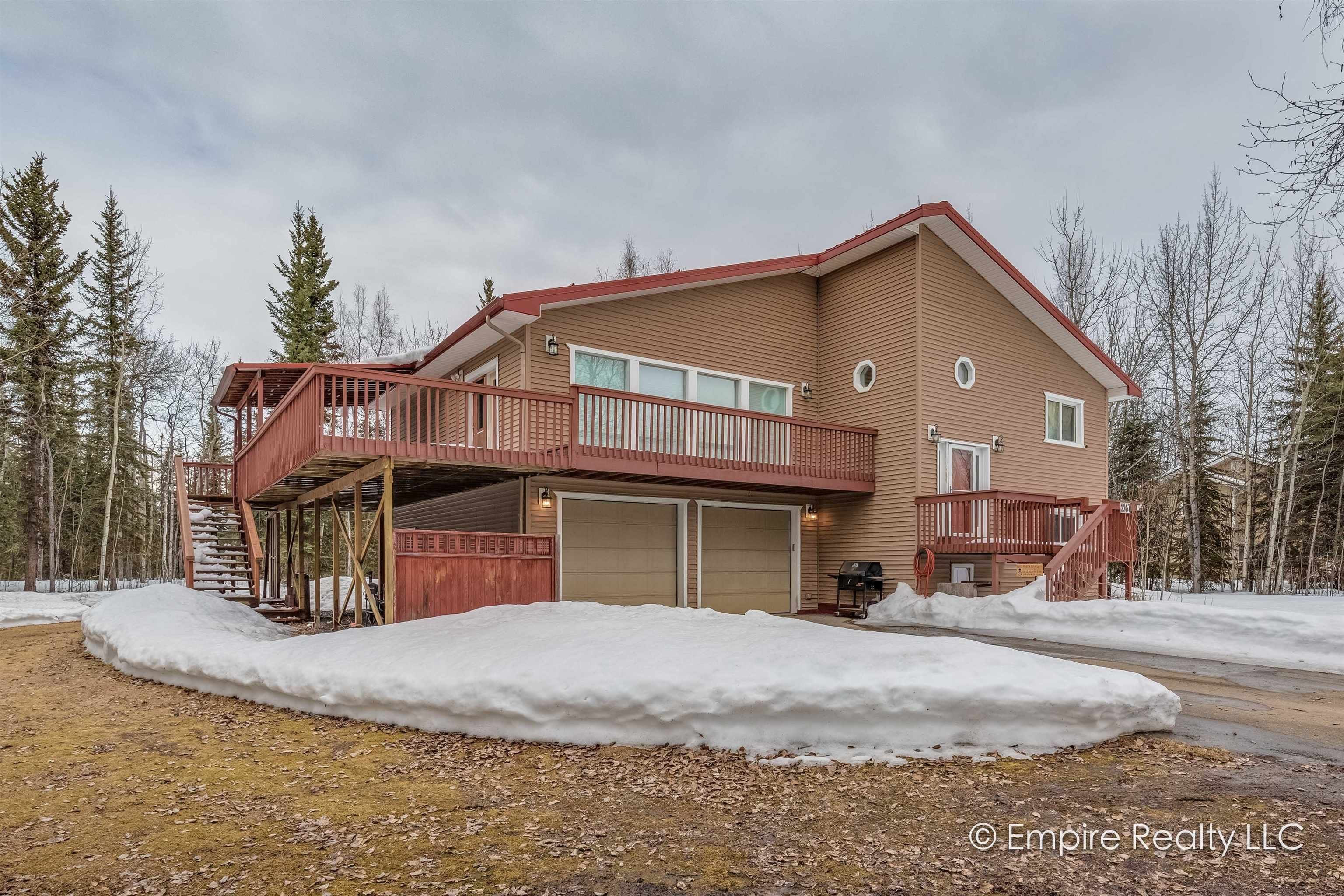 Single Family 4BR 2BA - 2167 MAVENCAMP CIRCLE, North Pole, AK