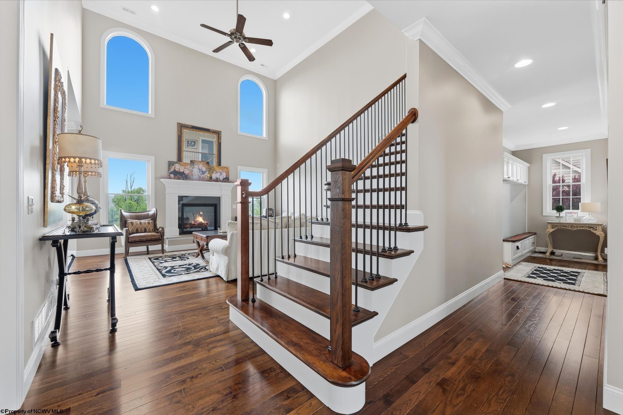 Single Family 6BR 5BA - 1001 Summit Drive, Morgantown, WV