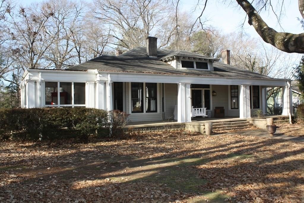 Single Family 3BR 3BA - 128 Eureka Street, Batesville, MS