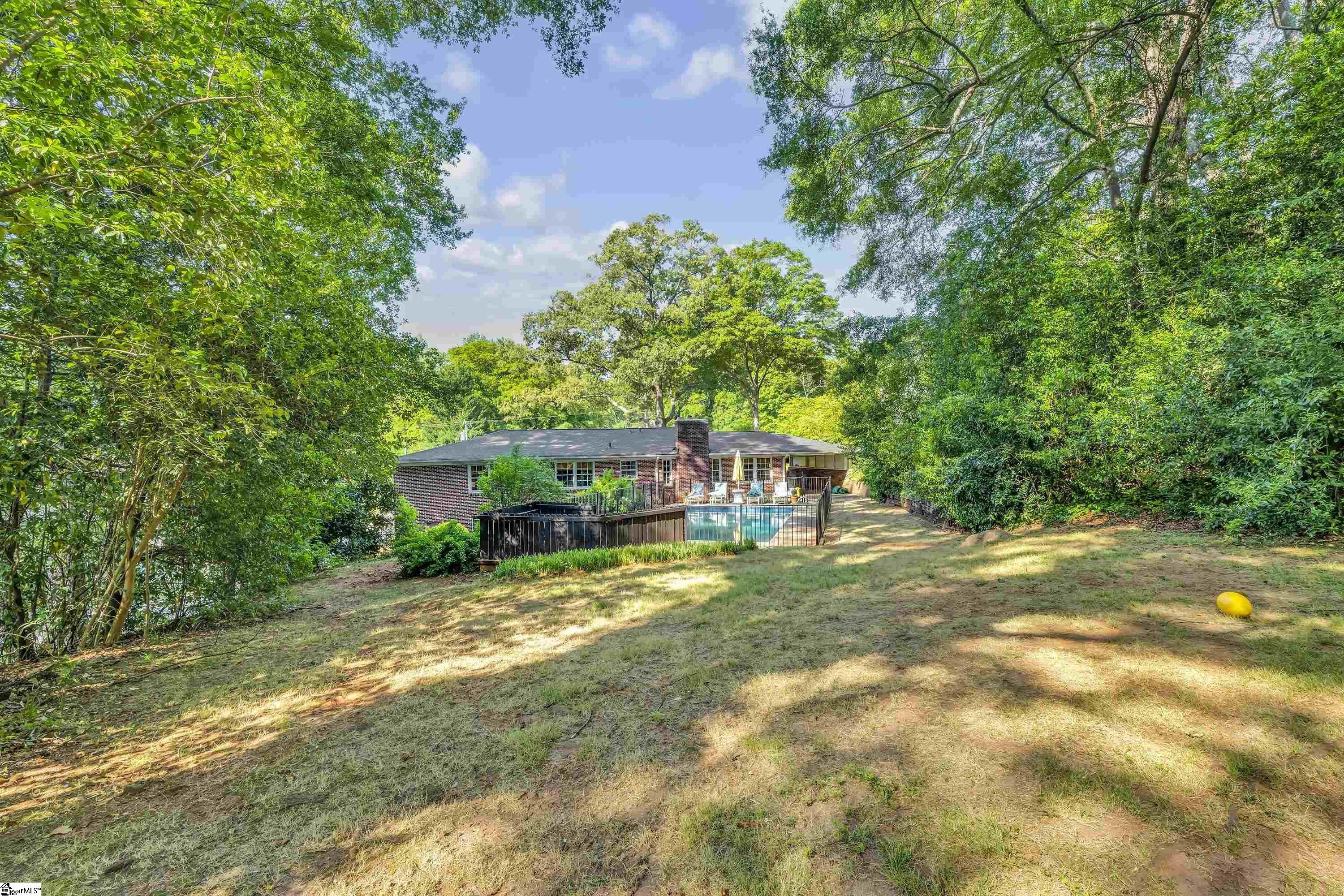Single Family 3BR 2BA - 120 Lullwater Road, Greenville, SC