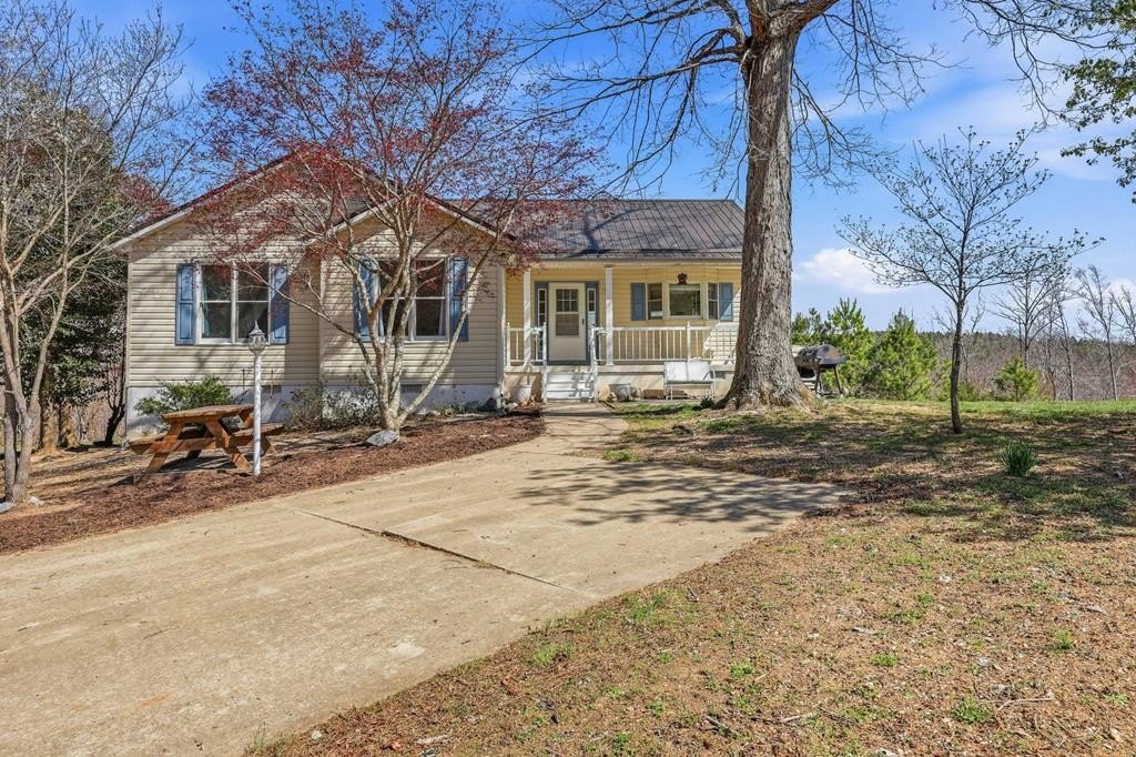 Plots and Land 4BR 3BA - 484 Dobbins, Blackstone, VA