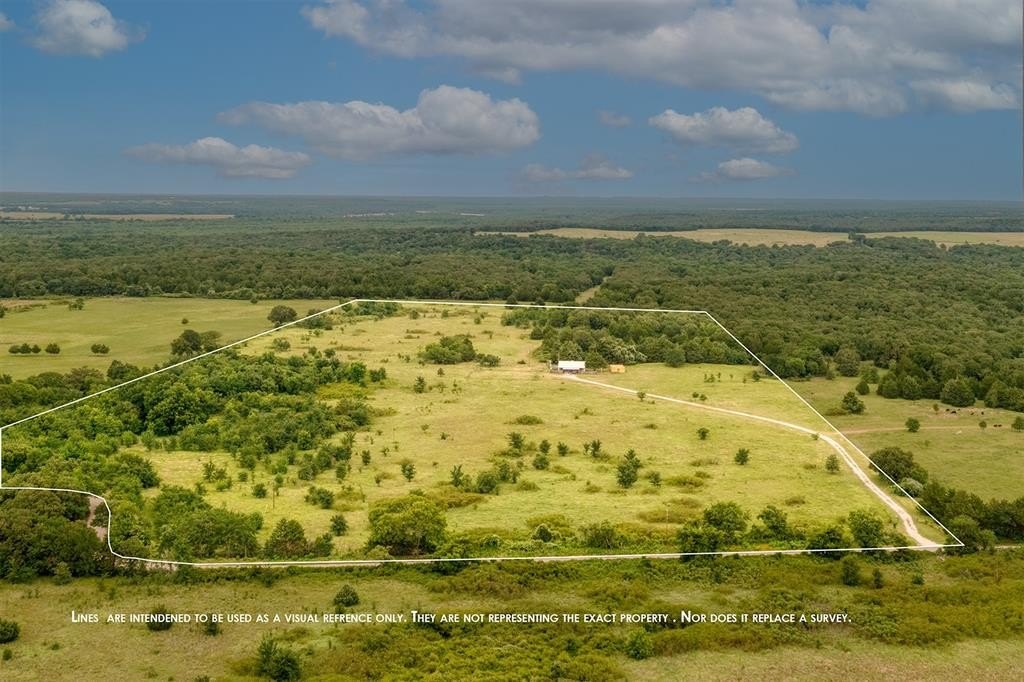 Single Family - 2813 County Road 104, Whitesboro, TX