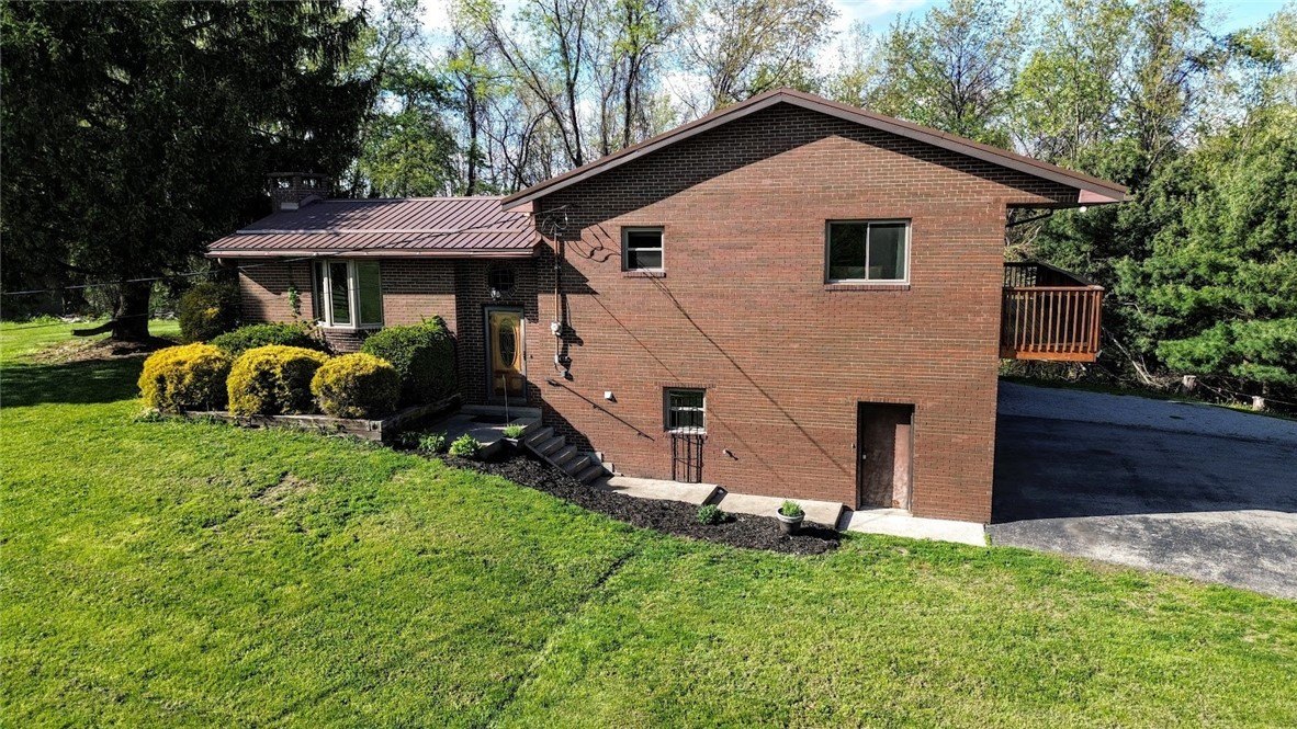 Single Family 3BR 2BA - 305 Upper Middletown Rd, Menallen Twp, PA