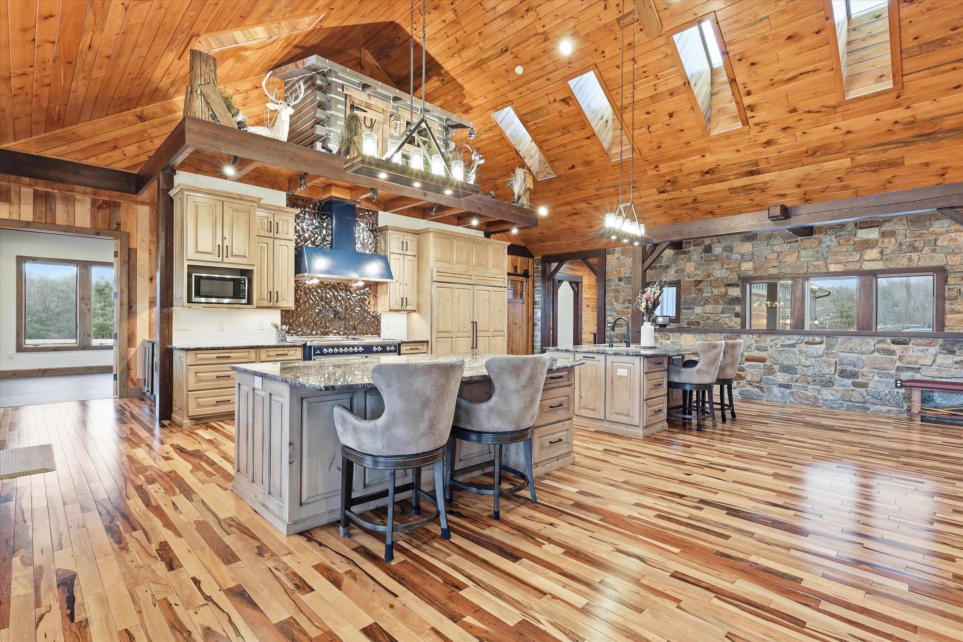 Other 6BR 7BA - W5590 Chicago Avenue, Wautoma, WI