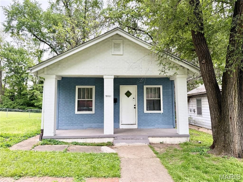 Single Family 2BR 1BA - 5316 Janet Avenue, Jennings, MO
