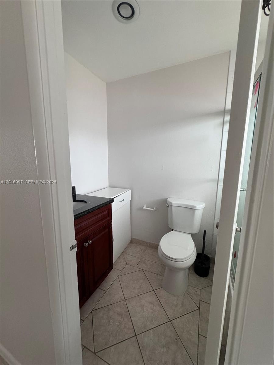 Condo 3BR 2BA - 410 SE 2nd Ave, Deerfield Beach, FL